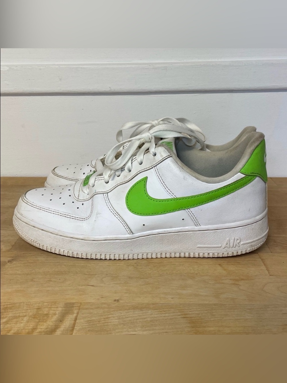 Nike Air Force 1 '07 sneakers in triple white and green women’s size 8.5